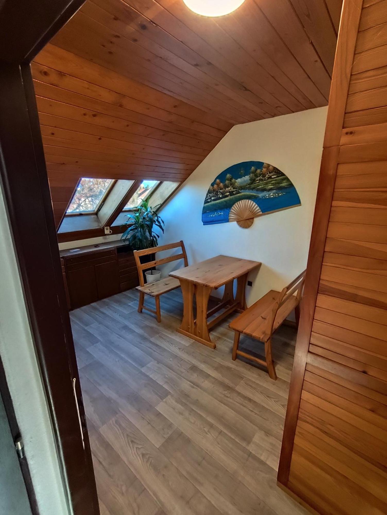 21 Guest house